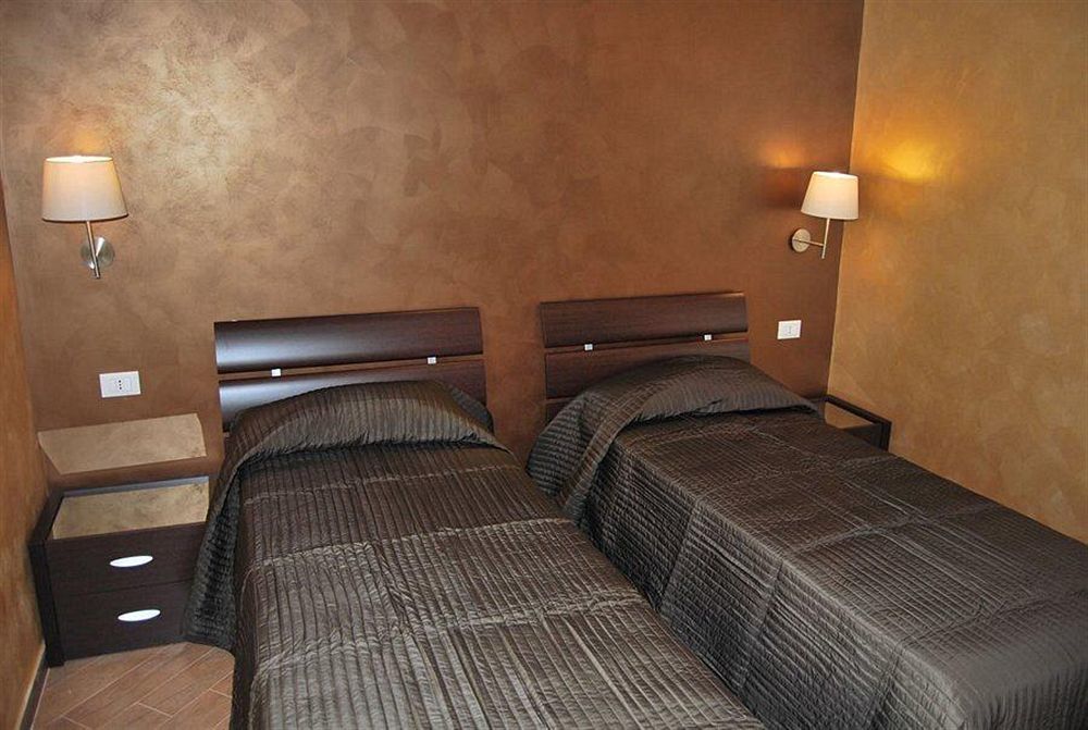 Gasthuis My Piazza Di Spagna 4*
