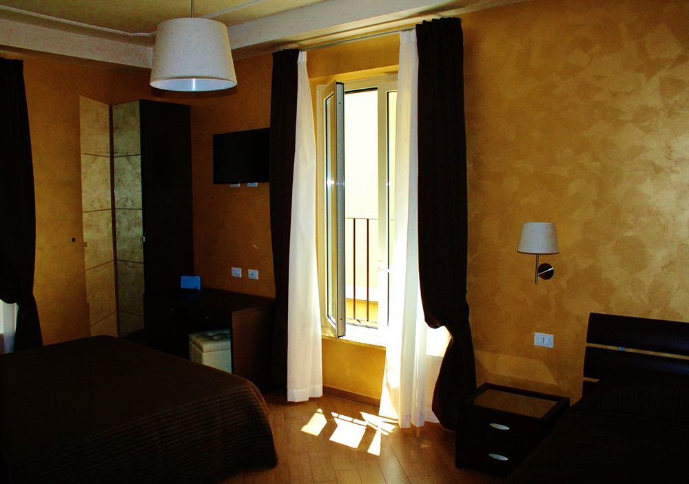 Gasthof My Piazza Di Spagna 4*